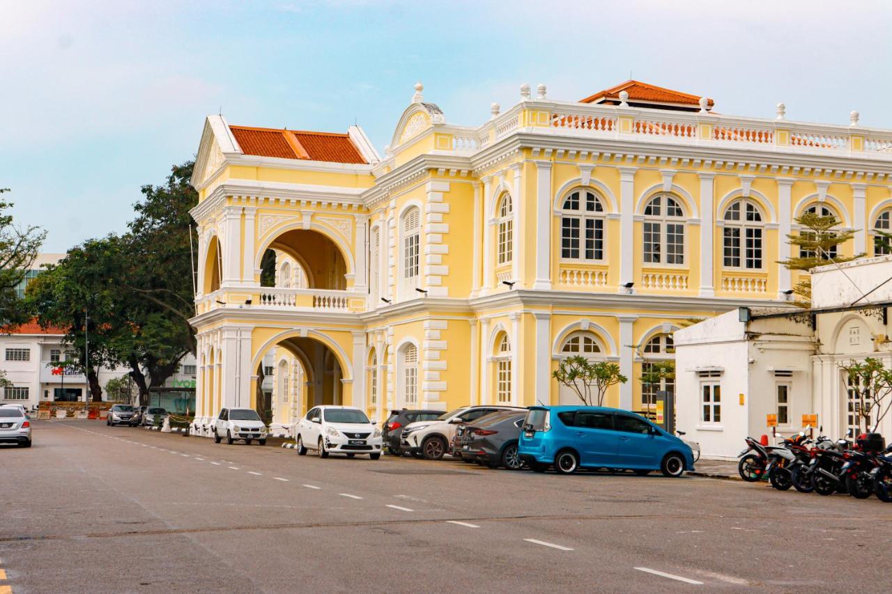 Bishop Hotel George Town Exterior photo